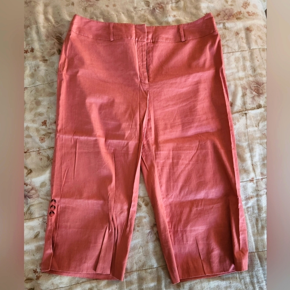 Pink Linen Capris
